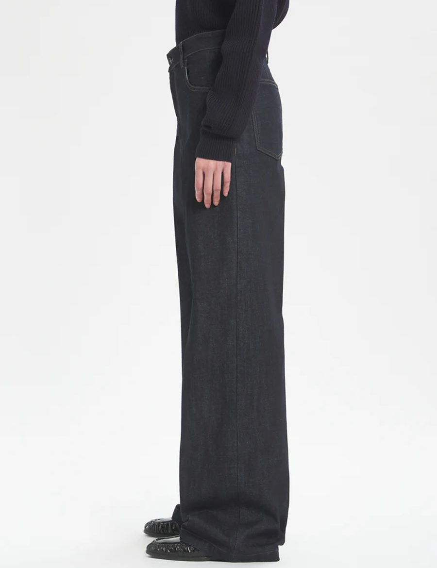 Barena-Venezia-Trousers-Pantalone-Barone-Navy-PAD5340-2789-Tragefoto-Model-Seitlich.png