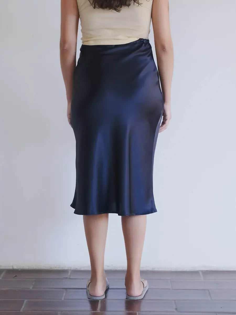 Dydine Silk Midi Skirt - Black
