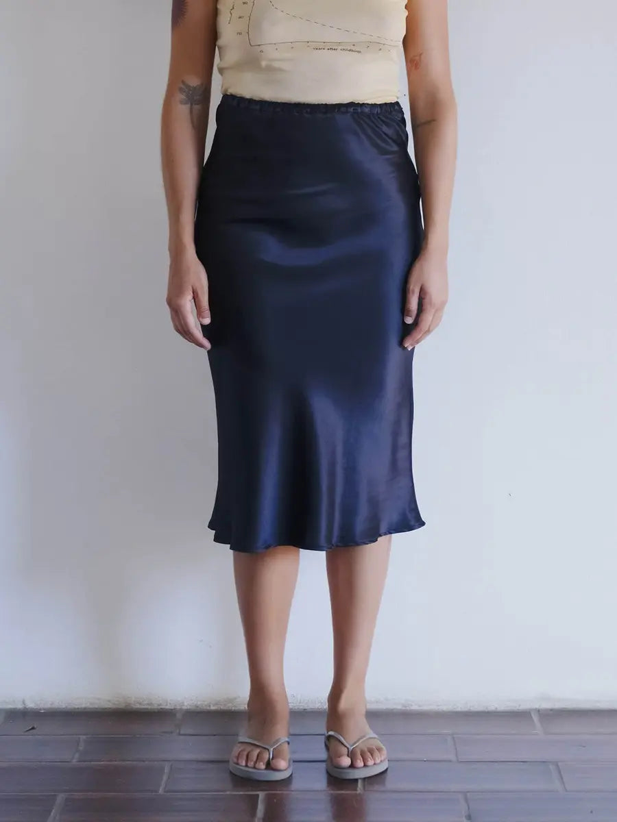 Dydine Silk Midi Skirt - Black