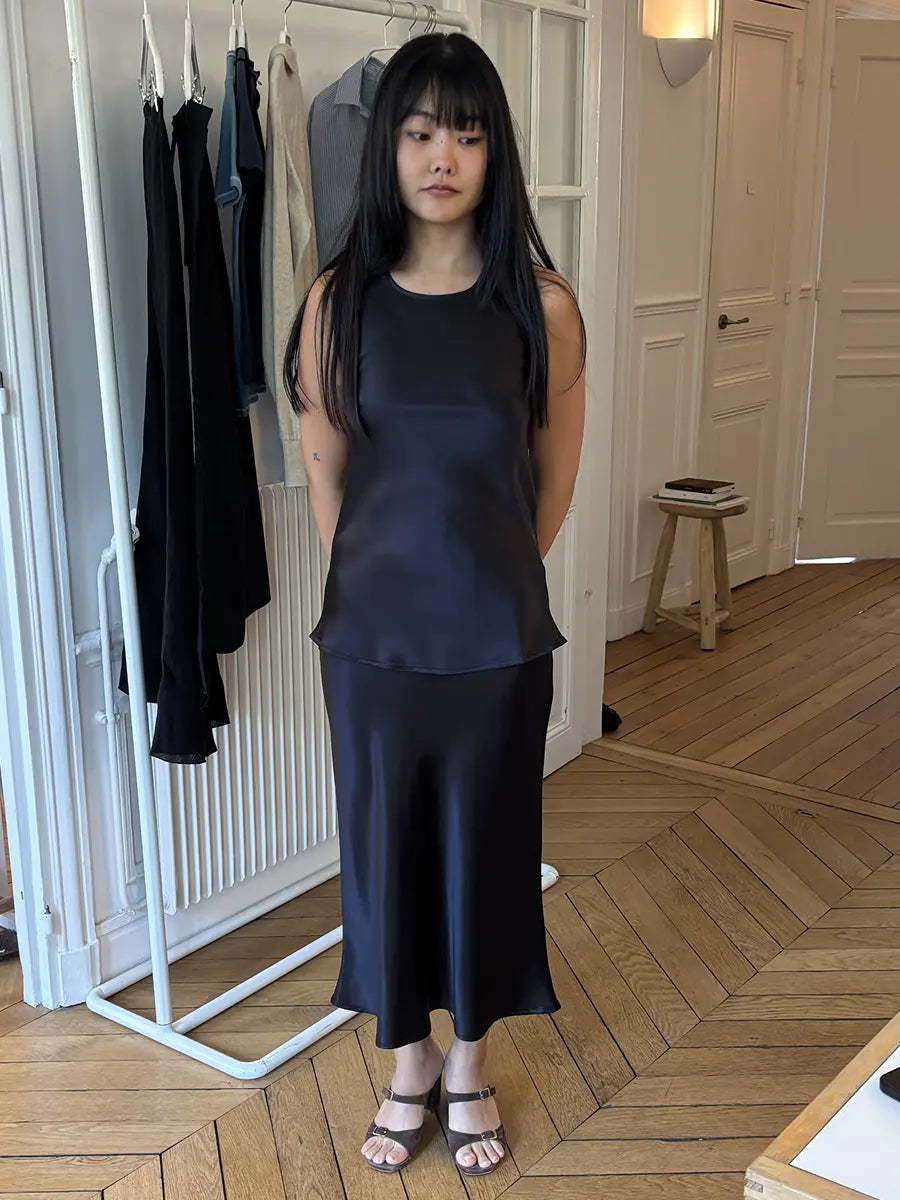 Dydine Silk Midi Skirt - Black
