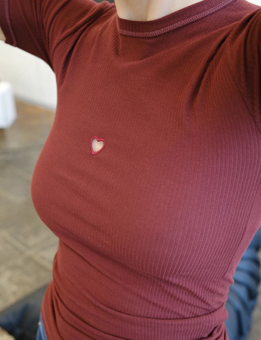 Baserange-Heart-Short-Sleeve-Tee-Red-Model-Detail.webp