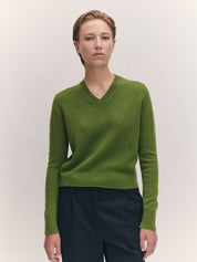 Sligo V-Neck Pickle Green