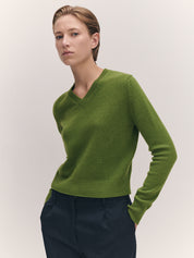 Sligo V-Neck Pickle Green