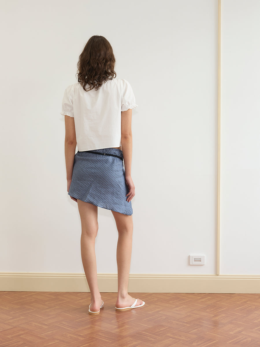 Close Shirt - White