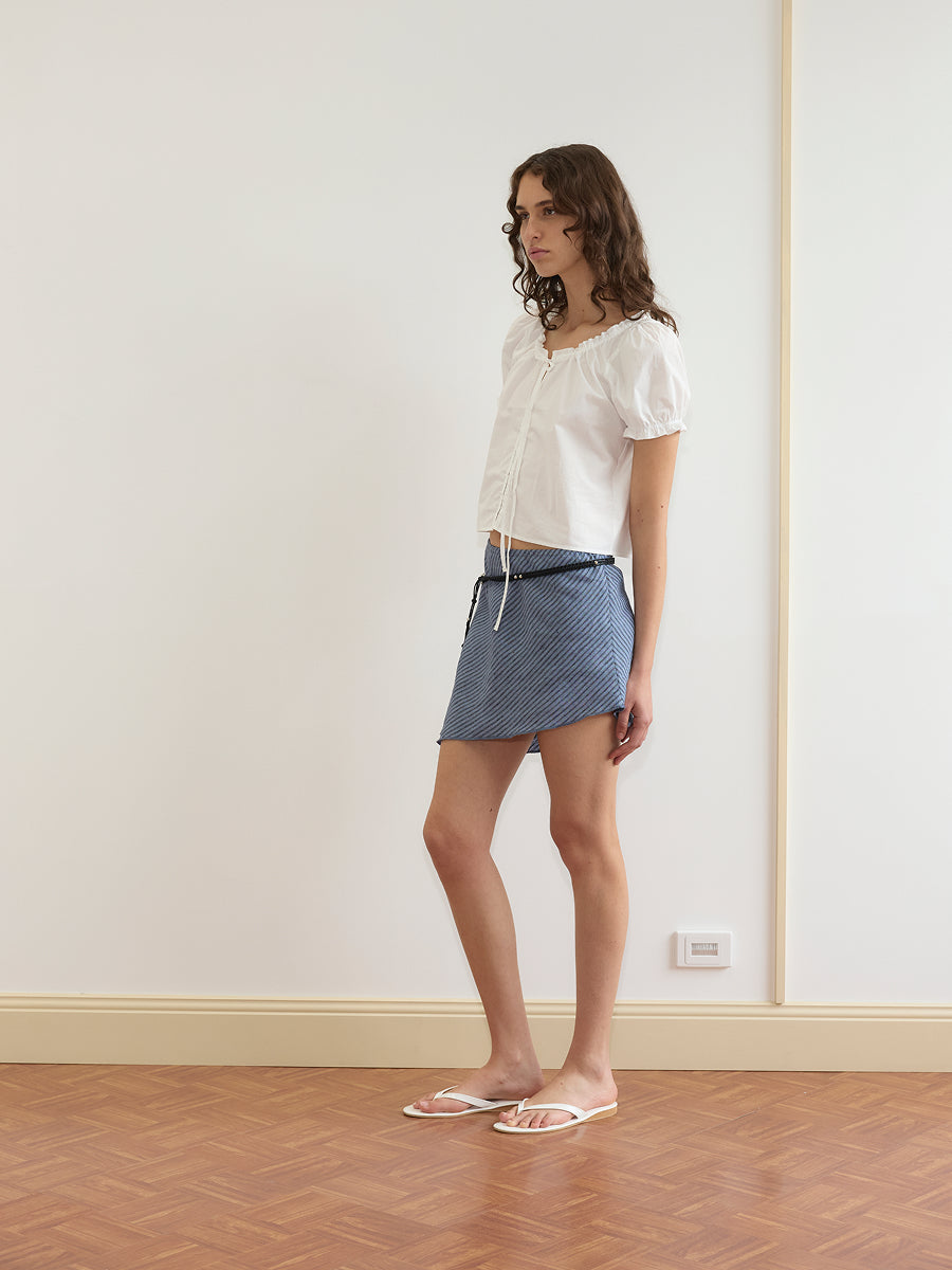 Close Shirt - White