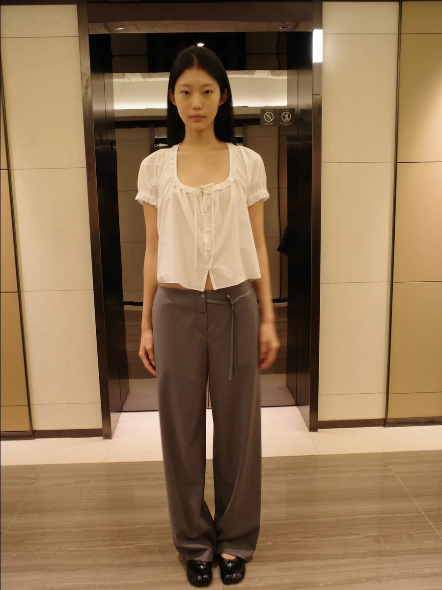 Flounced Top White