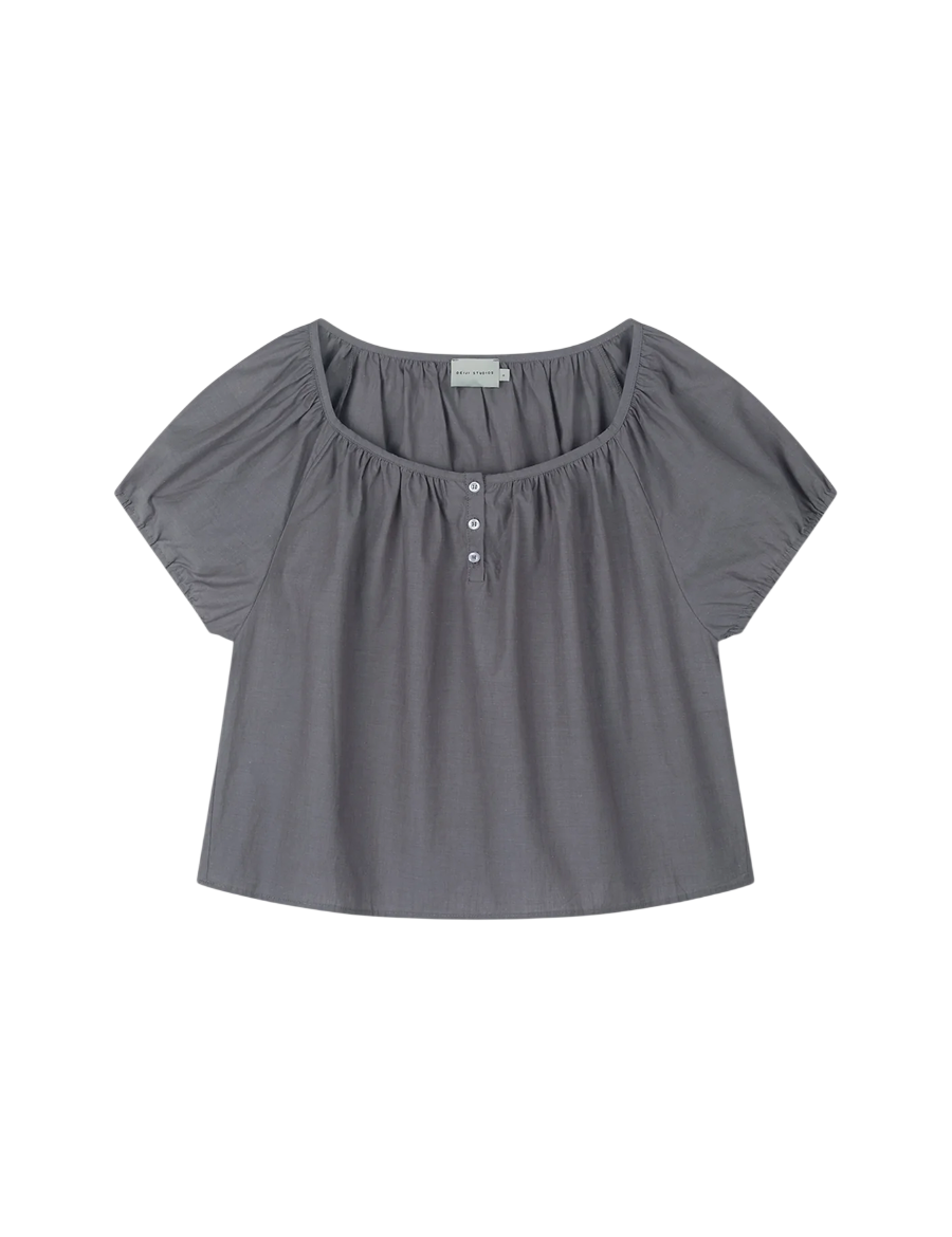 Deiji-Studios-Poplin-T-Shirt-Freisteller.png
