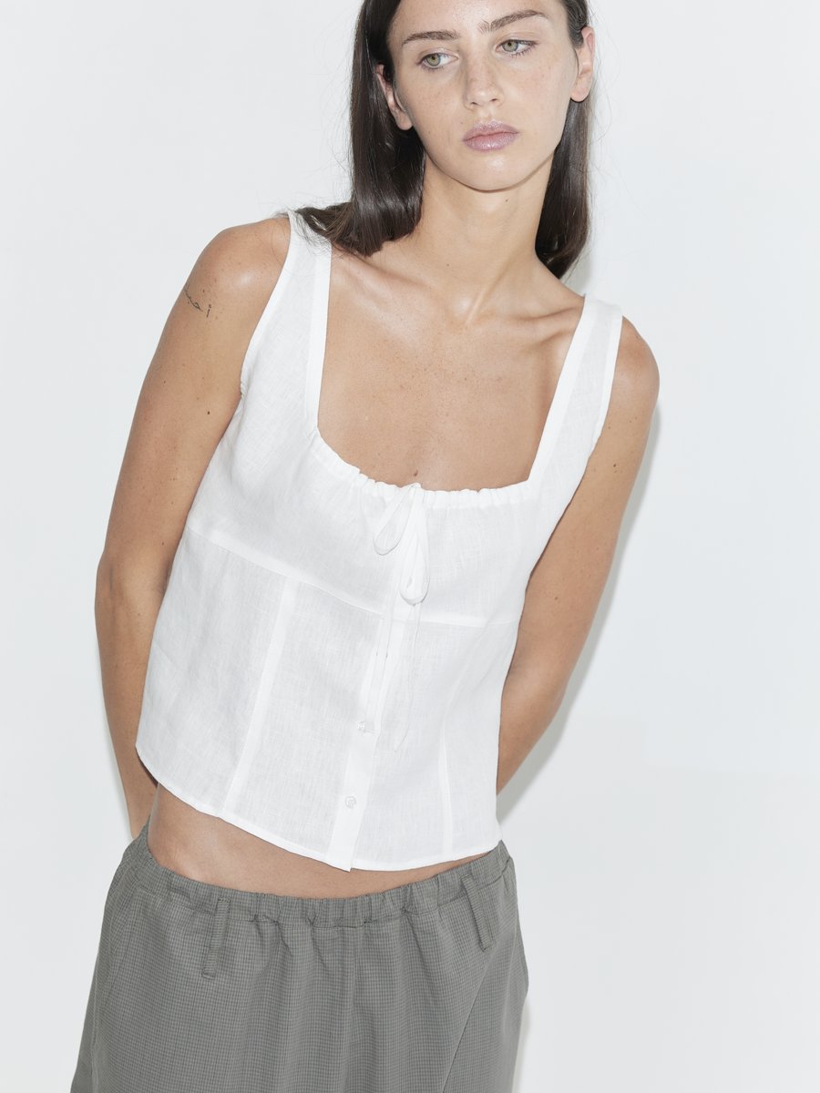Relax Tie Top White