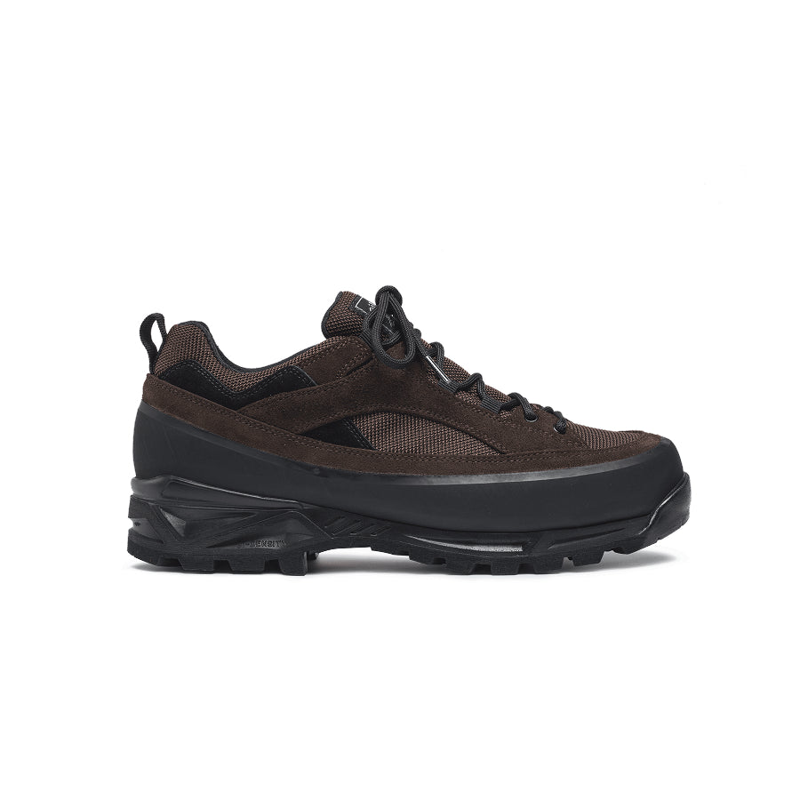 Diemme-Grappa-Hiker-Brown-Frabric-Freisteller.jpg