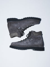 Roccia Vet Dark Fallow Suede