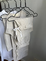 Fig & Honey Leinenshorts Beige Hängerfoto