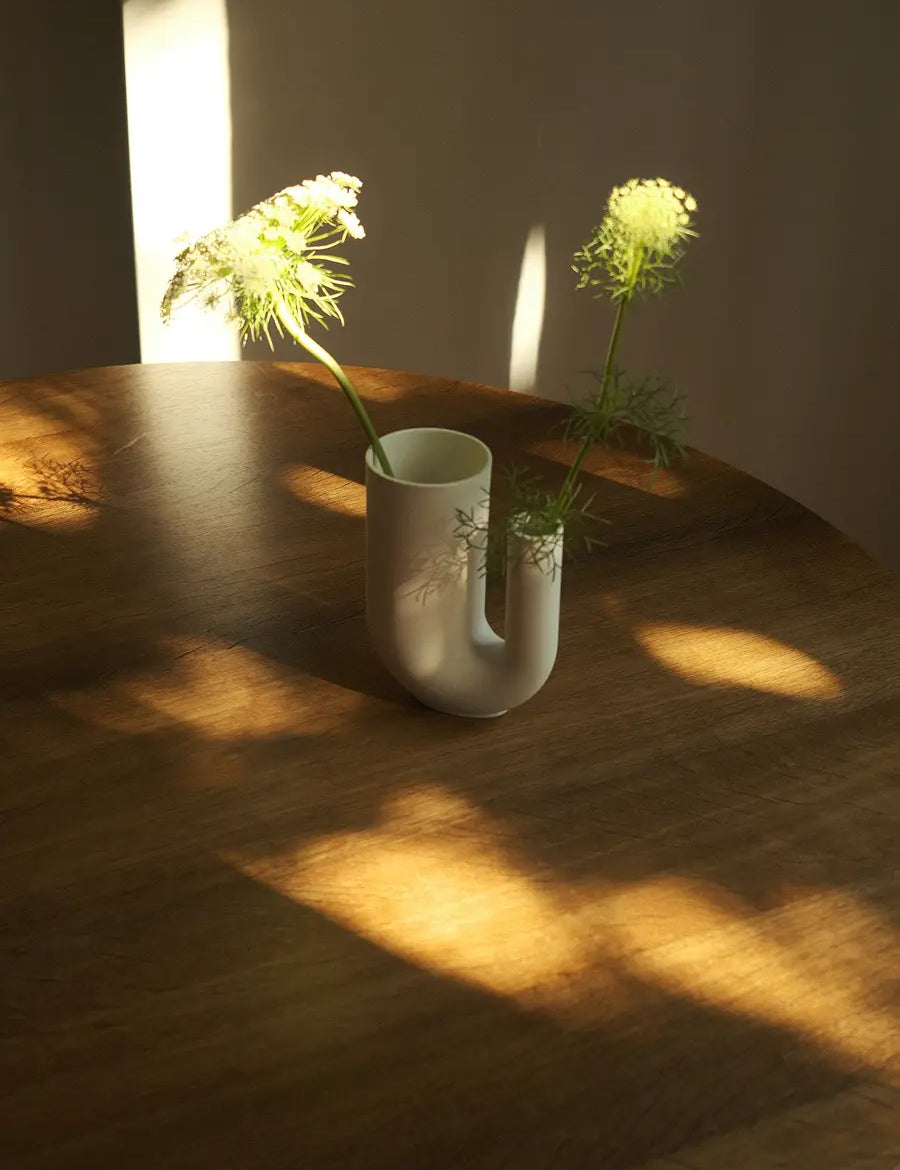 Ha-Tube-Vase-White-Campaign.webp