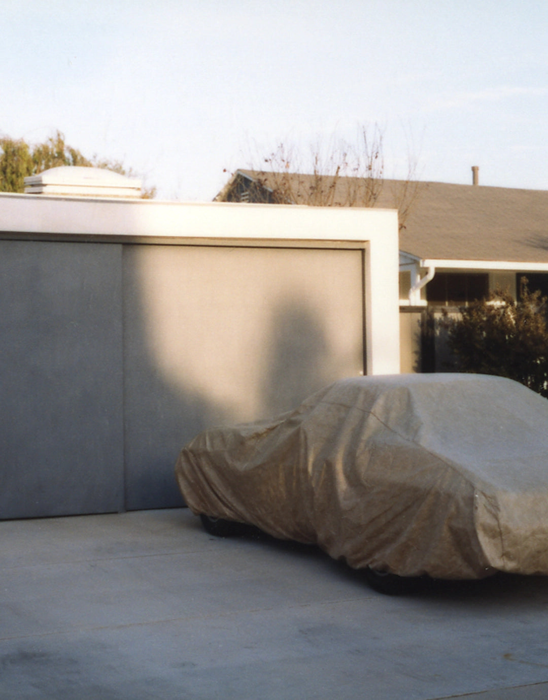 Hasami-Porcelain-Mood-Auto.webp