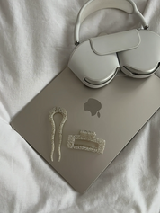 Wavy U-Pin Snowflake