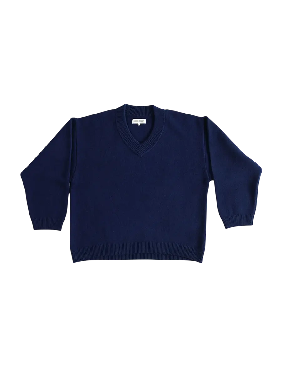 James-Street-Sloane-V-Navy-Freisteller.webp