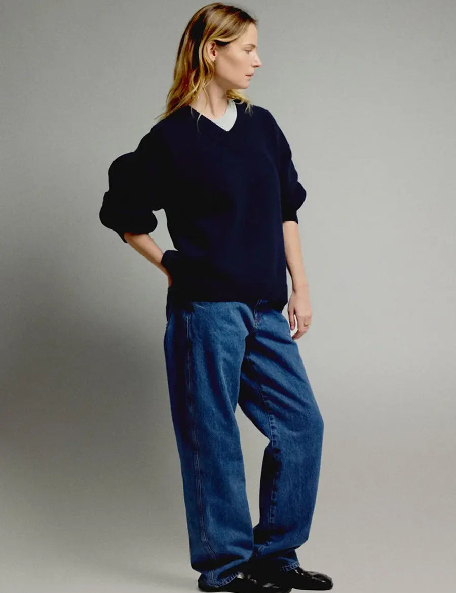 James-Street-Sloane-V-Navy-Sideview.webp