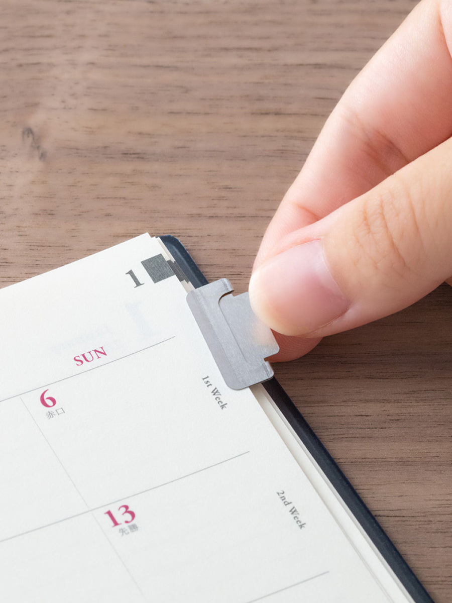 Midori Index Clips Chiratto Silber Detailansicht Notizbuch