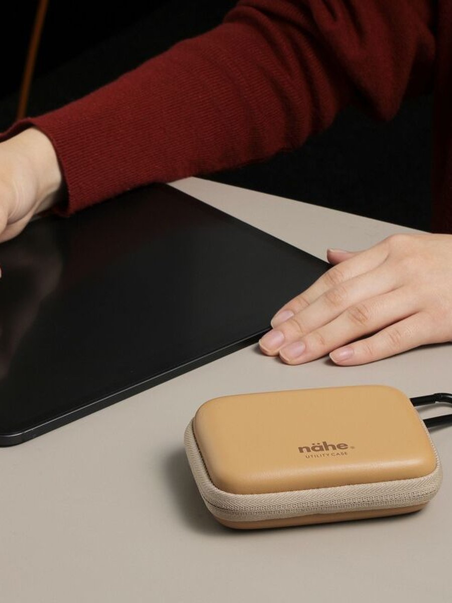Utility Case Beige