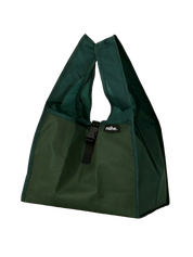 Nähe Shopper in Grün Freisteller