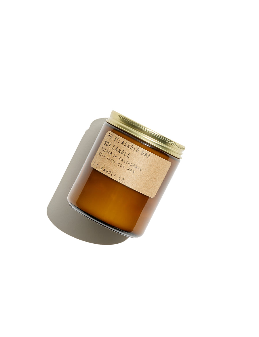 PF-Candle-Co-Standard-Candle-Arroyo-Oak-Freisteller.jpg