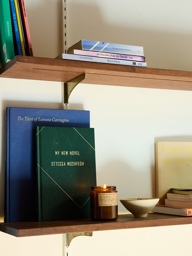 No. 28 Black Fig Standard Candle