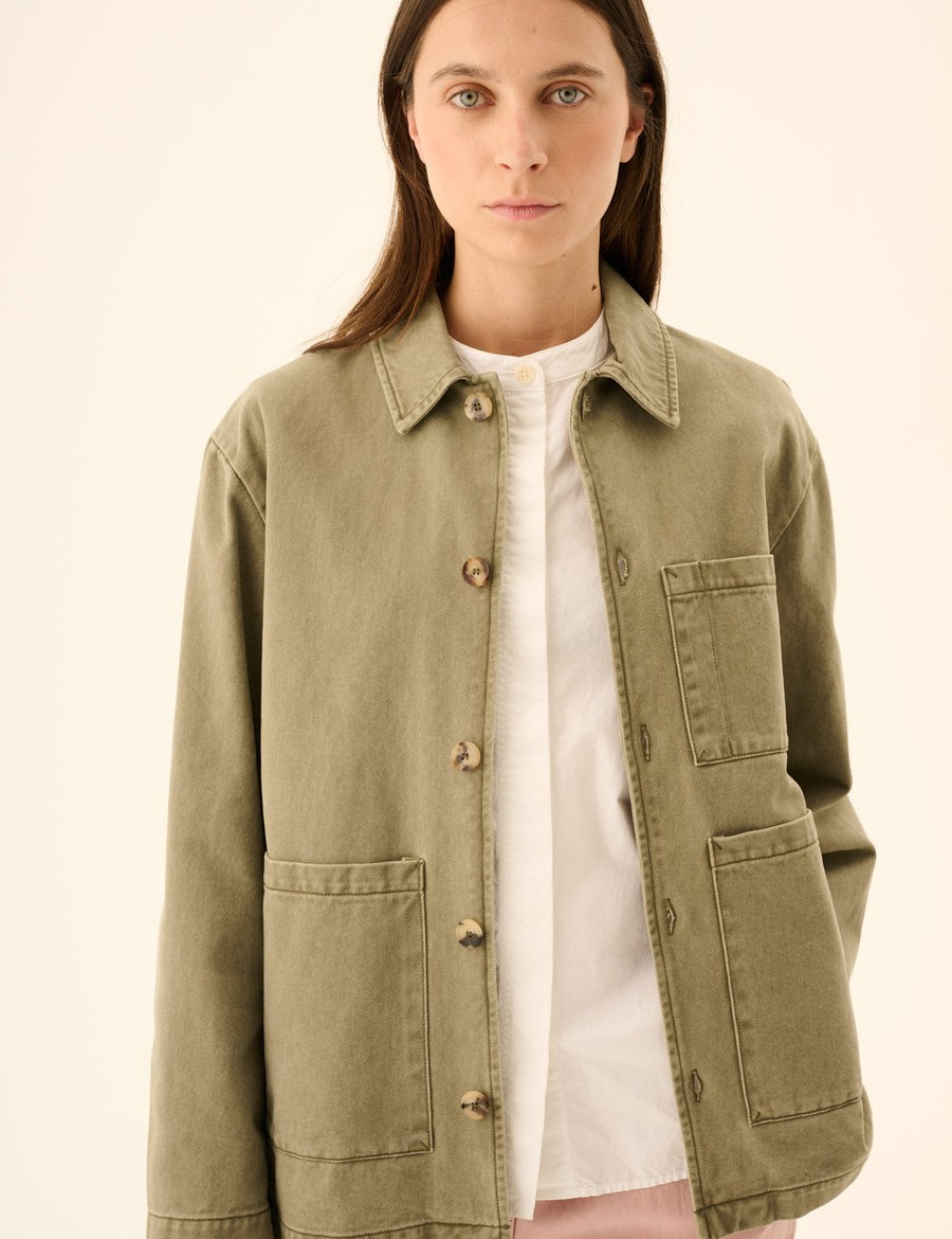 Rue-de-Tokyo-Cameron-Faded-Twill-Sage-Green-Model-Detail.jpg
