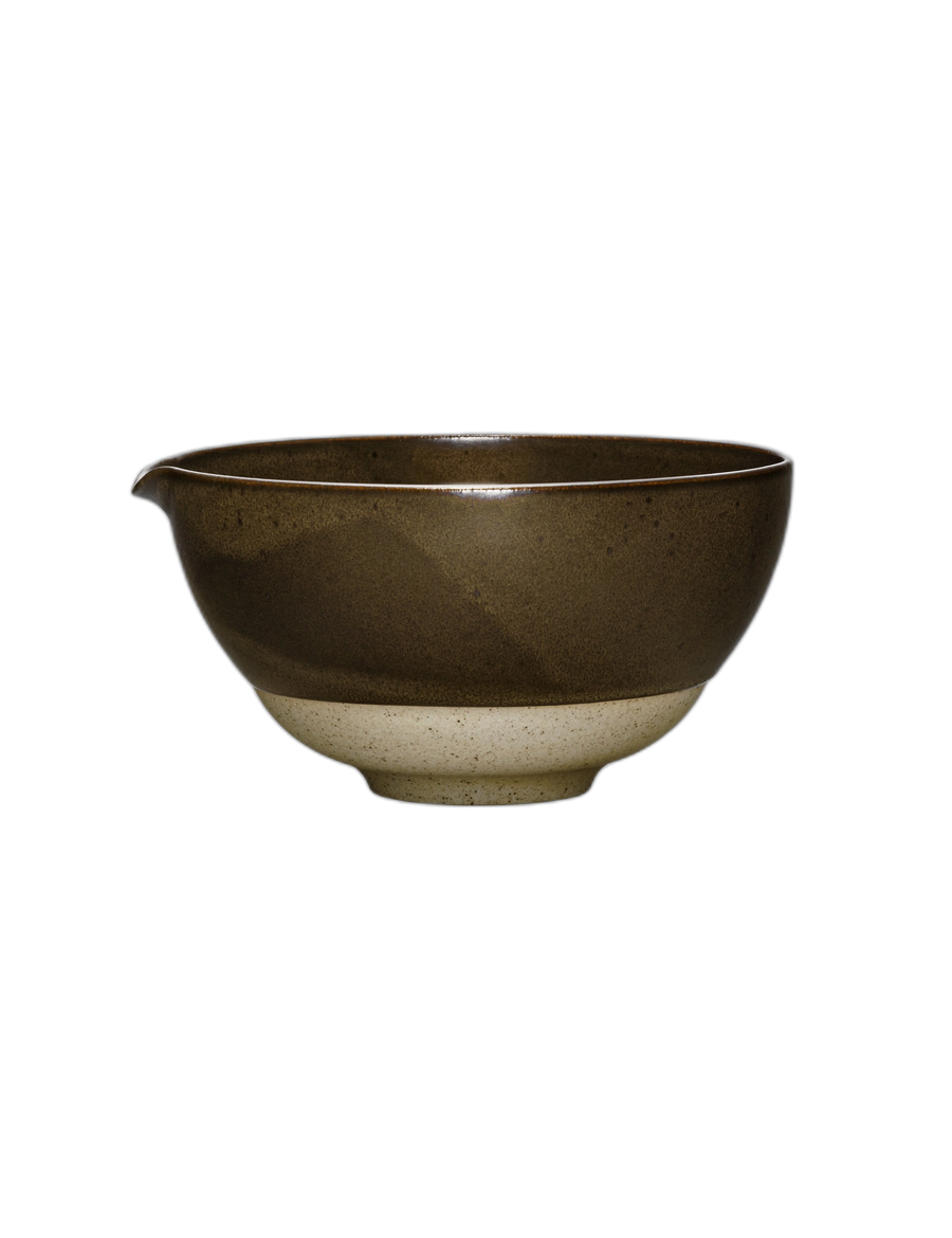 Saikai-Horizon-Tea-Bowl-Brown-Freisteller.png