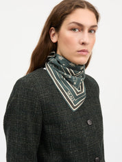 Classic Scarf Dark Green / Brown