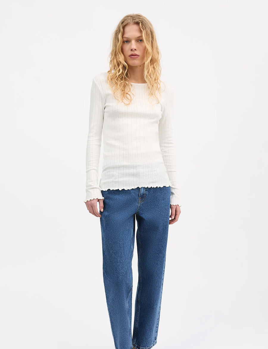 Skall Studio Edie Blouse Langarmshirt Weiß Modelbild Frontansicht