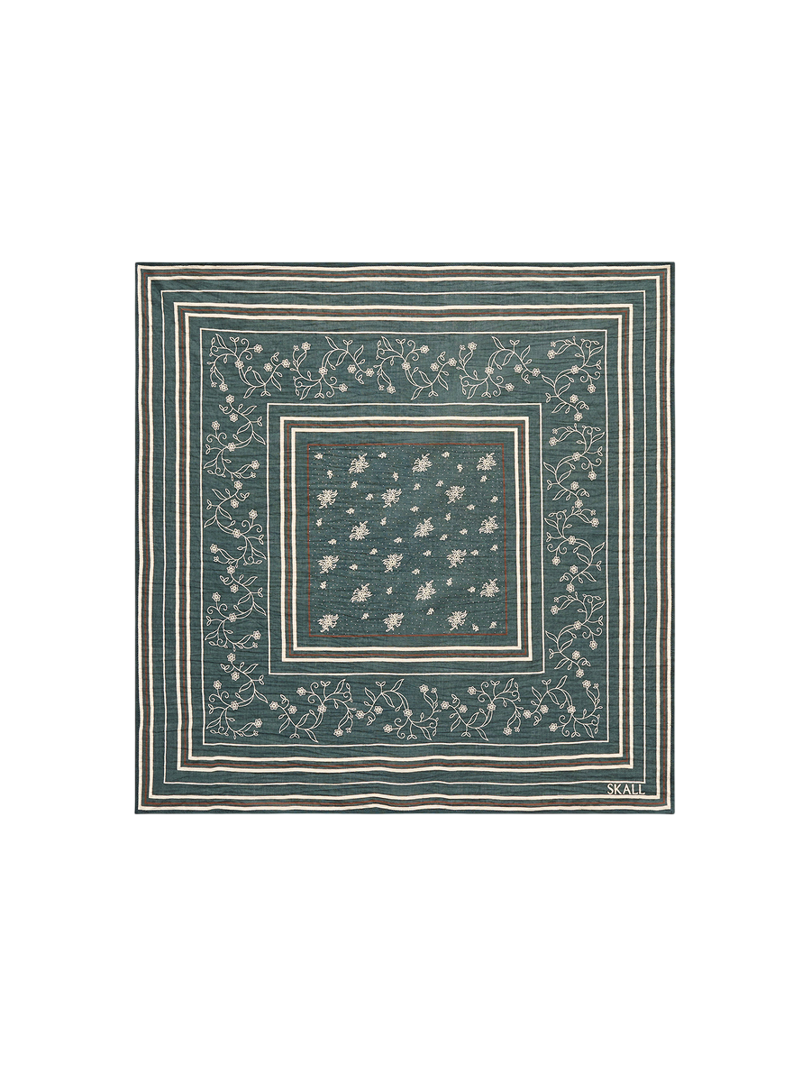 Classic Scarf Dark Green / Brown