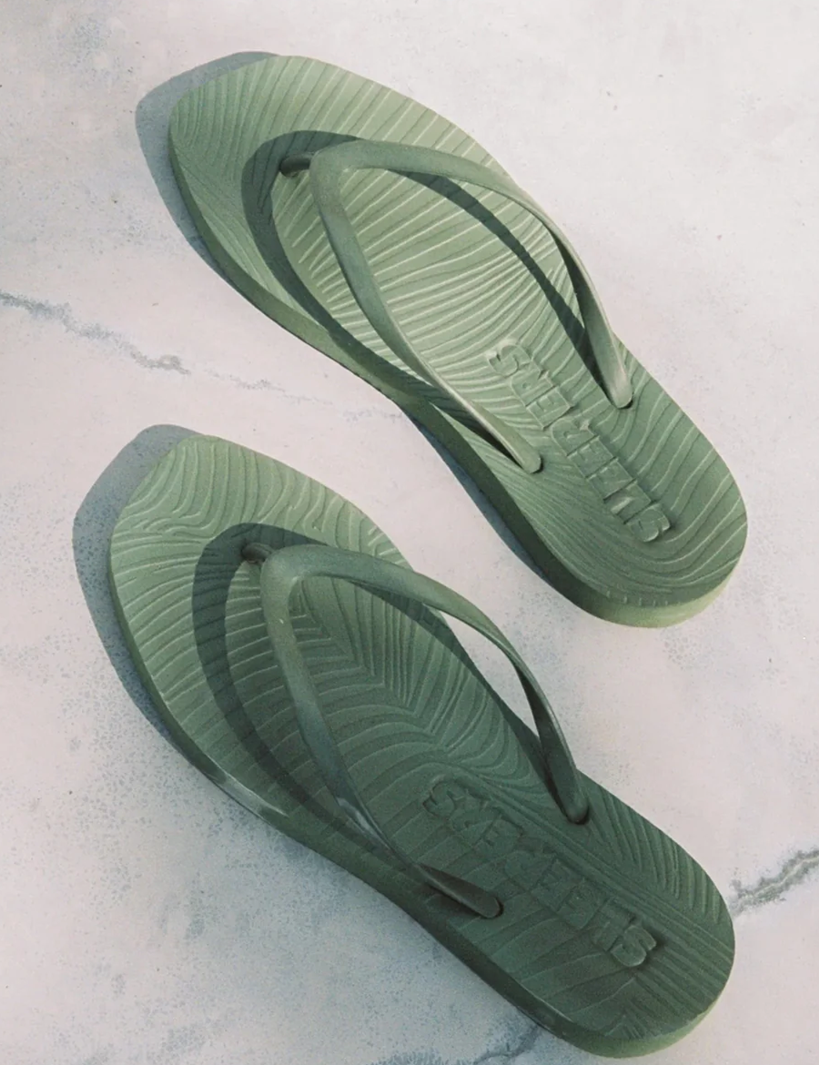 Sleepers-Tapered-Flip-Flops-Green-Birdview.png