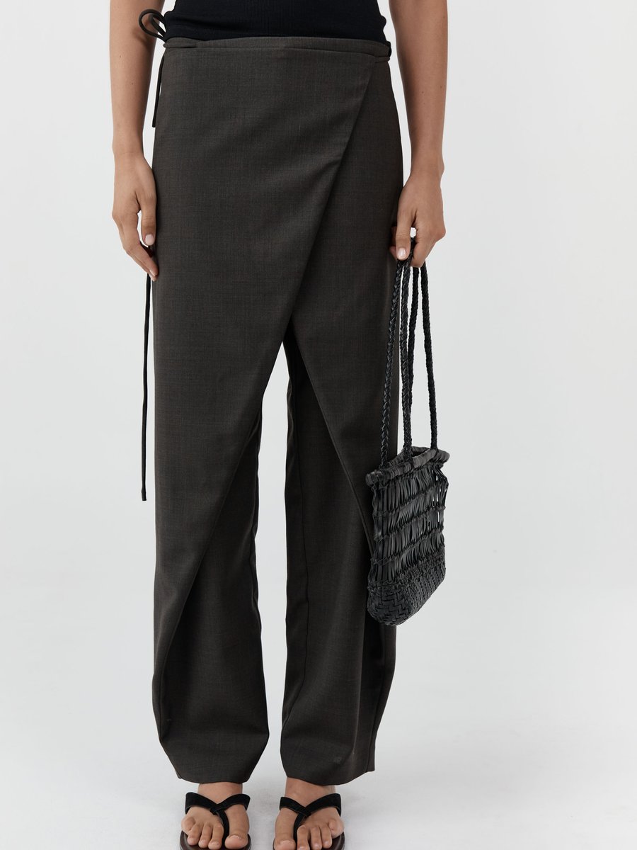 Textured Petit Bagu