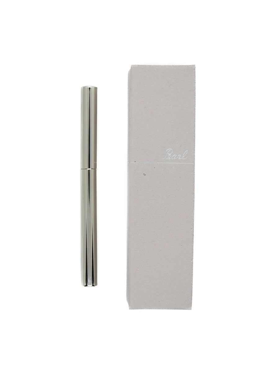 Tsubota Pearl Parfum Roll-On Silber mit Verpackung Frontansicht