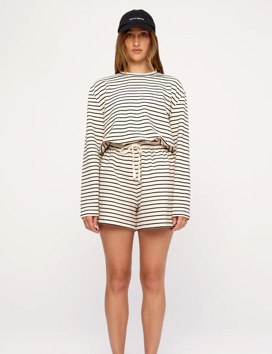 Zulu-Zephyr-Jersey-Long-Sleeve-Sport-Short-Black-Stripe-Front.webp