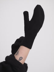 Baserange Enso Mittens Black – Detailbild 1