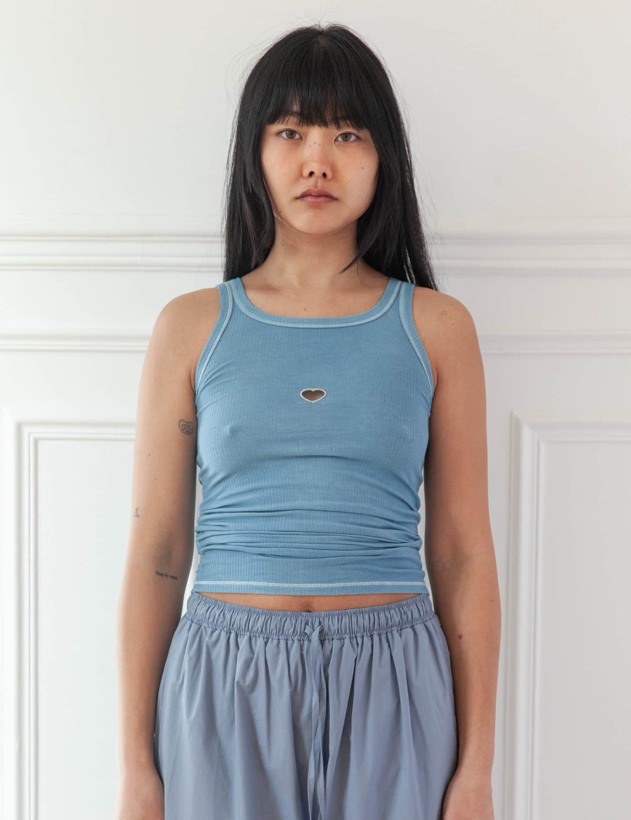 baserange-heart-tank-isatis-blue-4.jpg