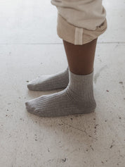 Baserange Rib Overankle Socks Grey Melange – Detailbild 3