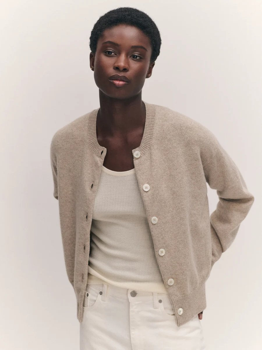 &Daughter Ada Crewneck Cardigan Oat – Produktbild