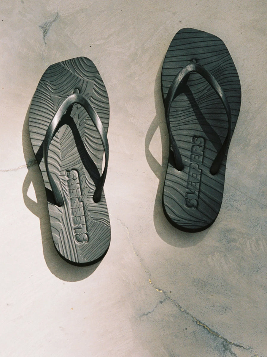 Tapered Black Flip Flops
