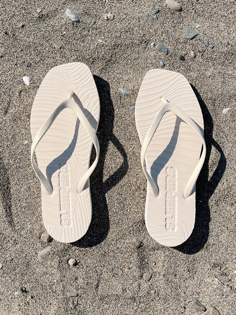 Tapered Eggnog Flip Flops