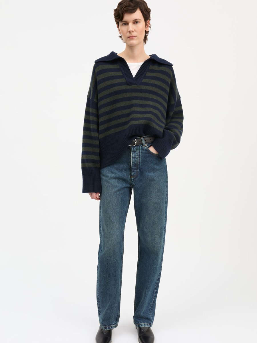 Skall Studio Dean V-Neck Navy Green Stripe – Detailbild 1