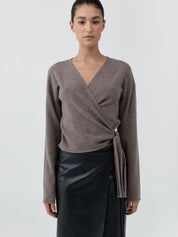 St. Agni Cashmere Wrap Cardigan Vapor – Detailbild 3