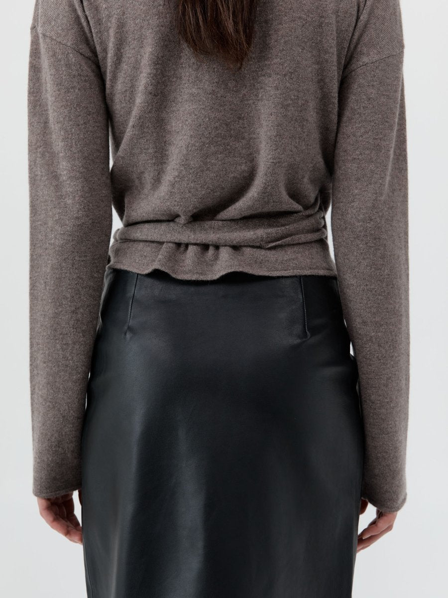 St. Agni Cashmere Wrap Cardigan Vapor – Detailbild 8