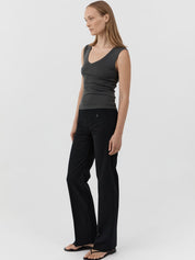 St. Agni Organic Cotton 90s Top Dark Moss – Detailbild 1