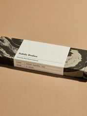 Subtle Bodies Natural Incense - Peruvian Palo Santo  – Detailbild 2